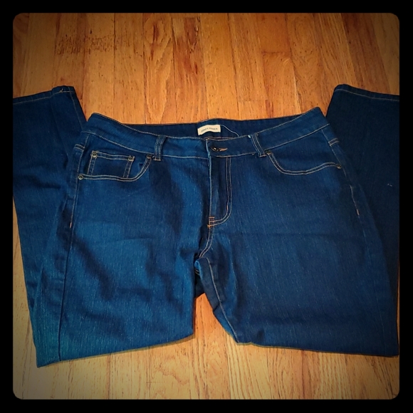 Jower Power Size 10/11 Women's Blue Jeans EUC - Picture 1 of 8